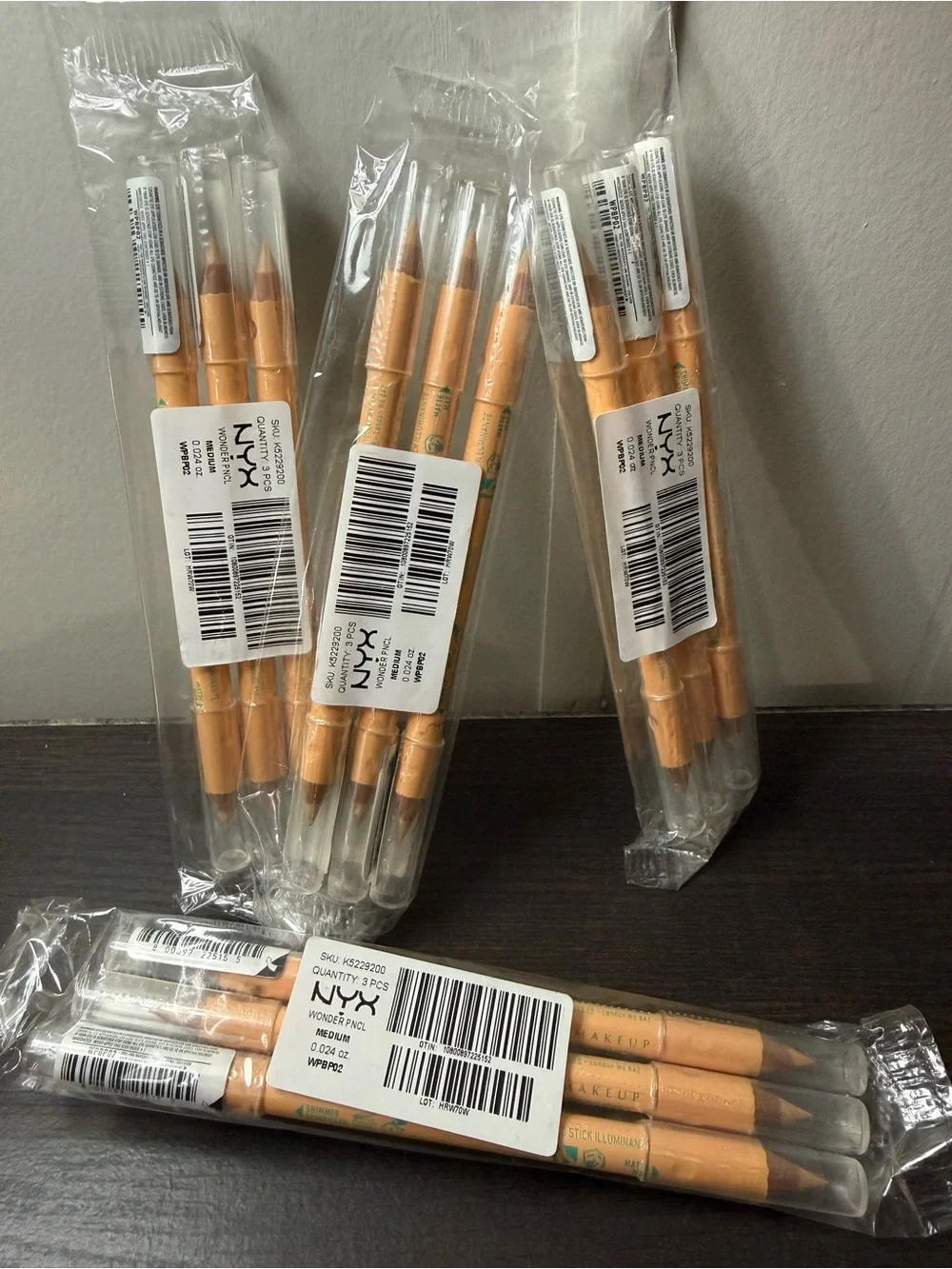 1 Set (3pcs) NYX Dual-Ended wonder pencil